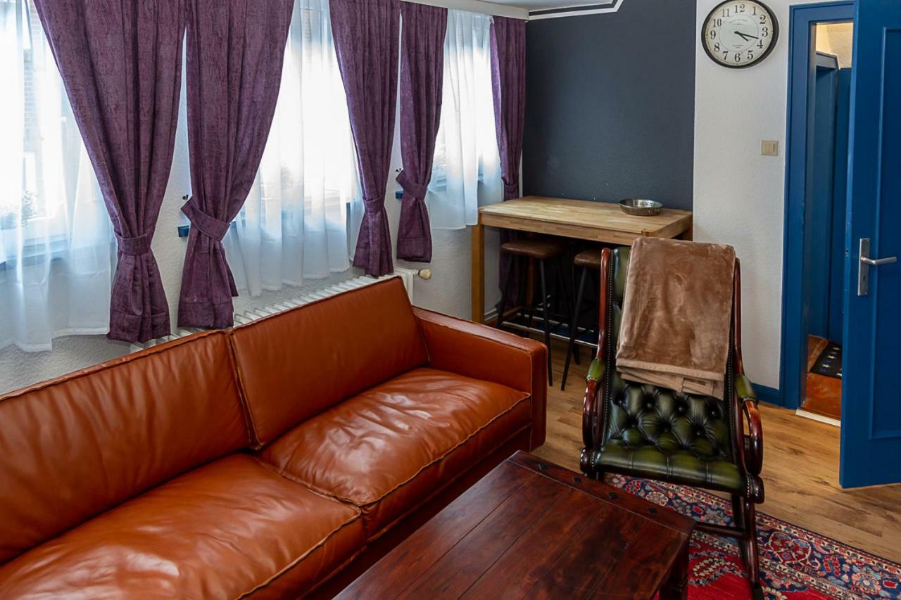 Altes Pastorat Am Husumer Hafen Apartment ฮูซุม ภายนอก รูปภาพ